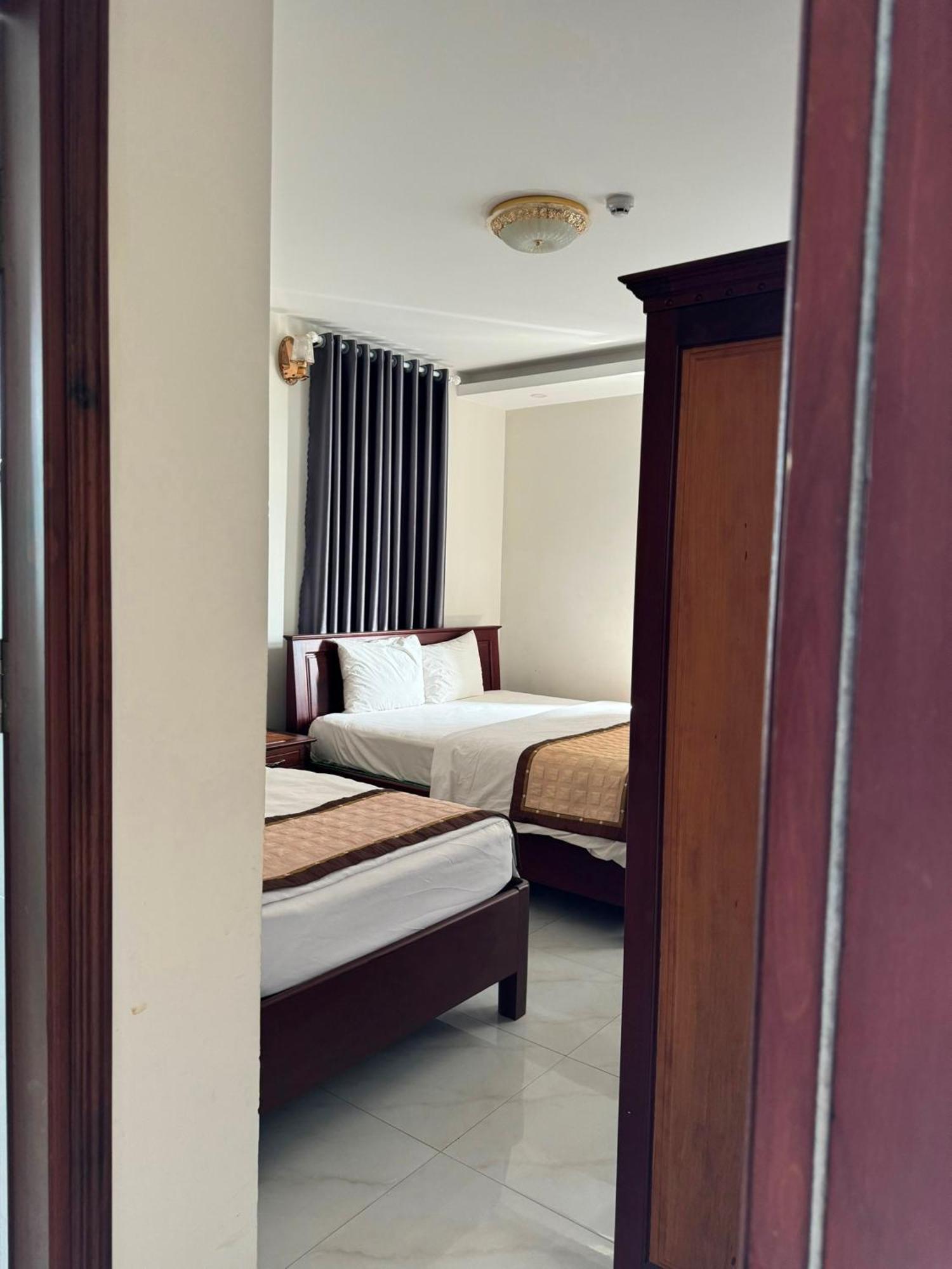 Hoang Khiem Hotel Pleiku Esterno foto