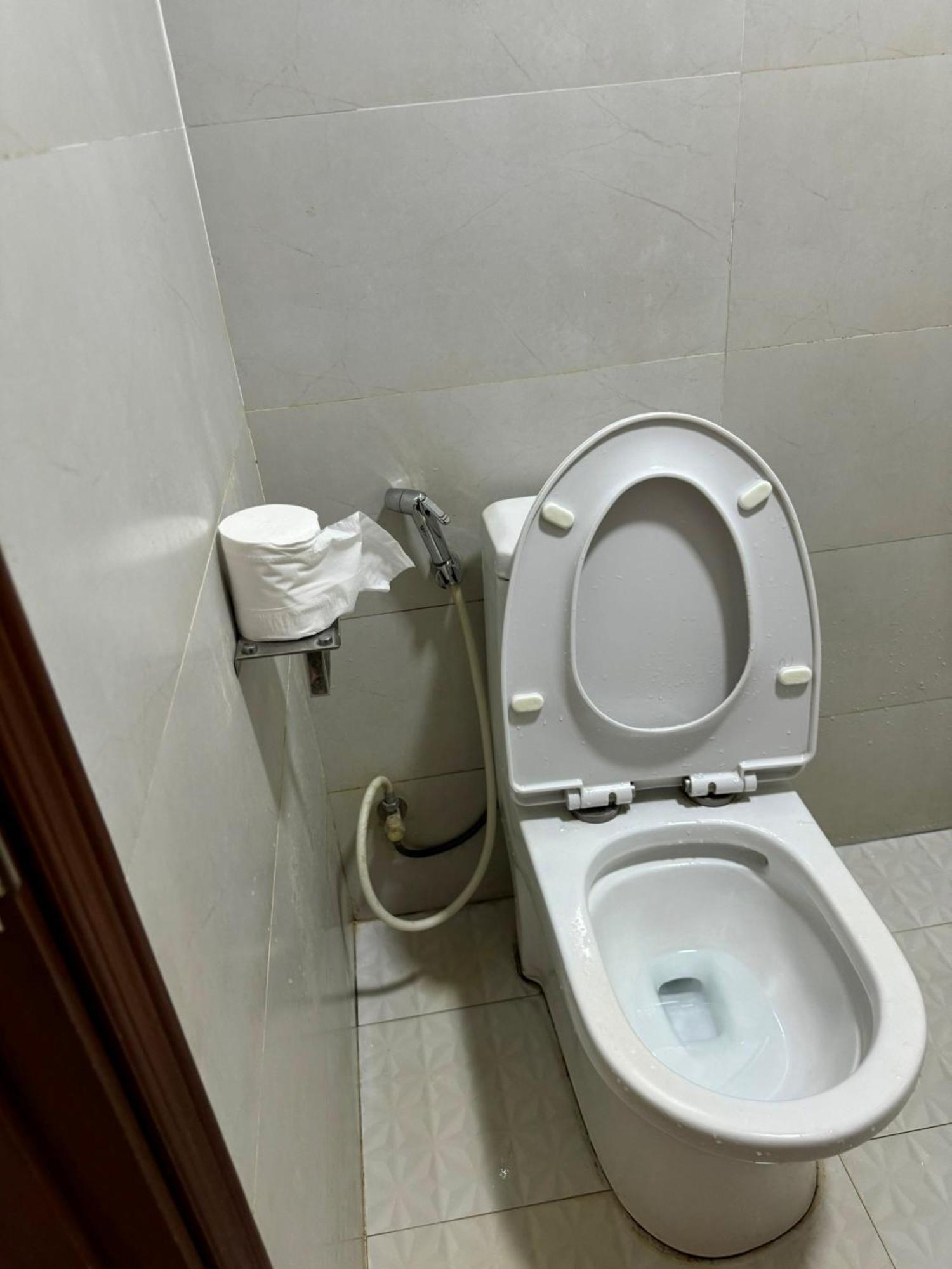 Hoang Khiem Hotel Pleiku Esterno foto