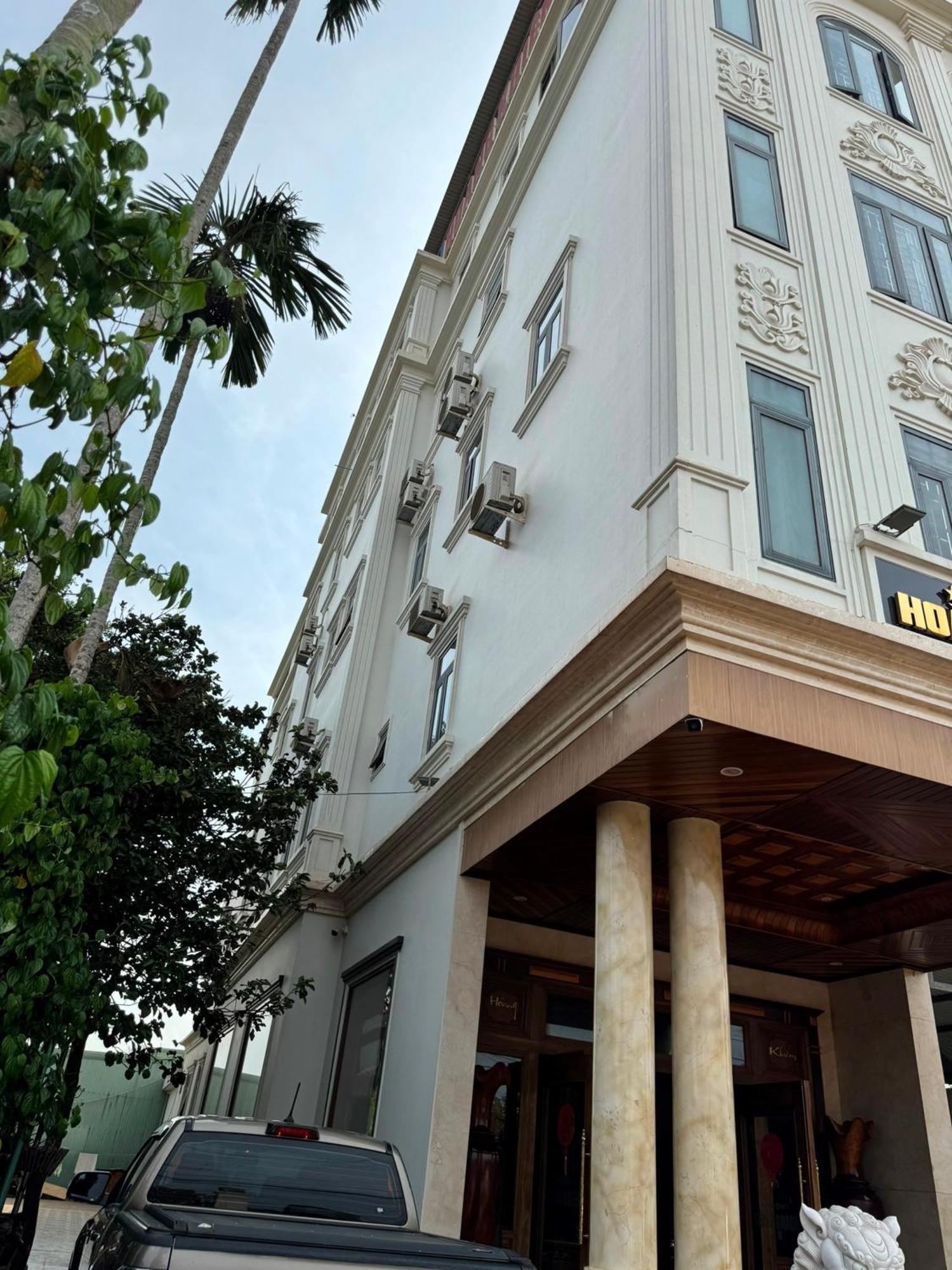 Hoang Khiem Hotel Pleiku Esterno foto
